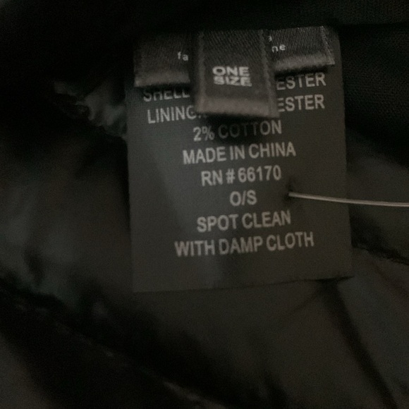 Anthropologie hat - Picture 3 of 6